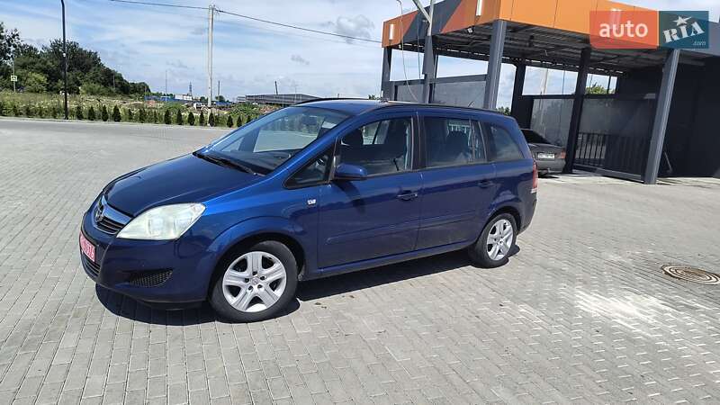 Минивэн Opel Zafira 2008 в Золочеве