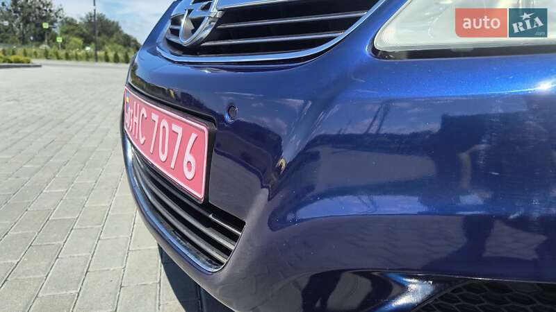Минивэн Opel Zafira 2008 в Золочеве