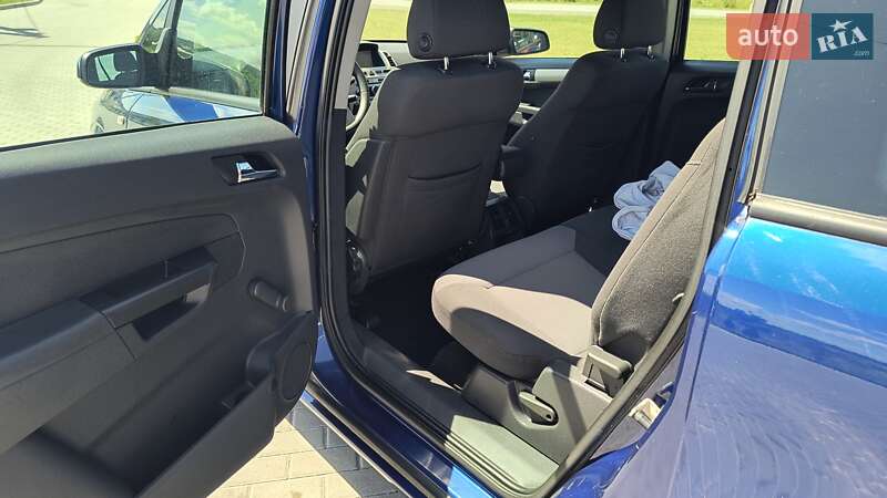 Минивэн Opel Zafira 2008 в Золочеве