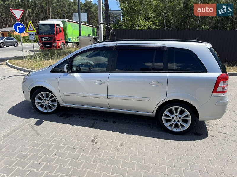 Мінівен Opel Zafira 2013 в Києві фото 7 Мінівен Opel Zafira 2013 в Києві