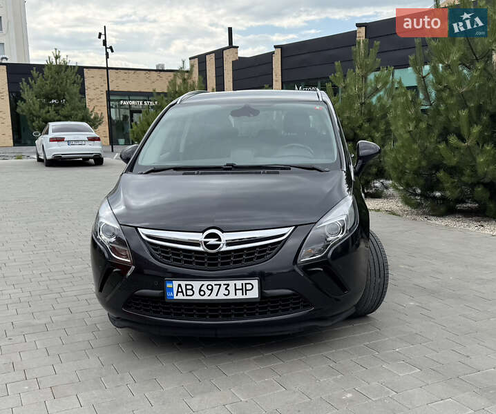 Микровэн Opel Zafira 2015 в Хмельницком
