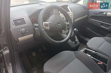Минивэн Opel Zafira 2008 в 