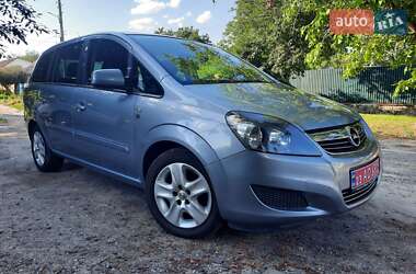 Мінівен Opel Zafira 2010 в 