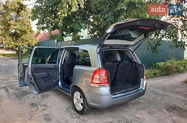 Мінівен Opel Zafira 2010 в 