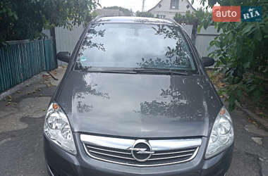 Минивэн Opel Zafira 2008 в 