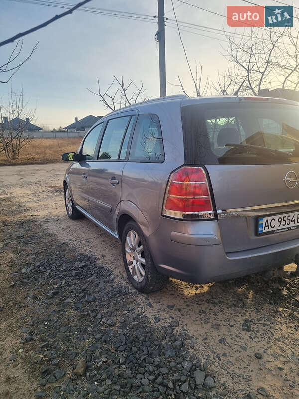 Минивэн Opel Zafira 2007 в Ковеле