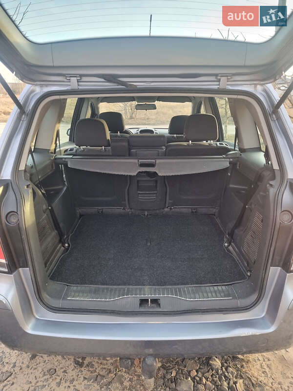 Минивэн Opel Zafira 2007 в Ковеле