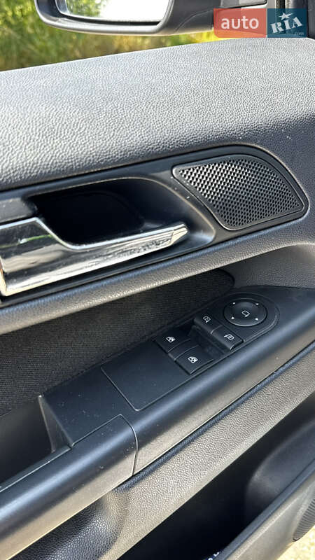 Минивэн Opel Zafira 2010 в Ужгороде