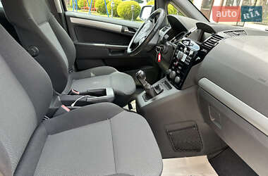 Мінівен Opel Zafira 2010 в 