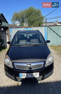 Минивэн Opel Zafira 2006 в 