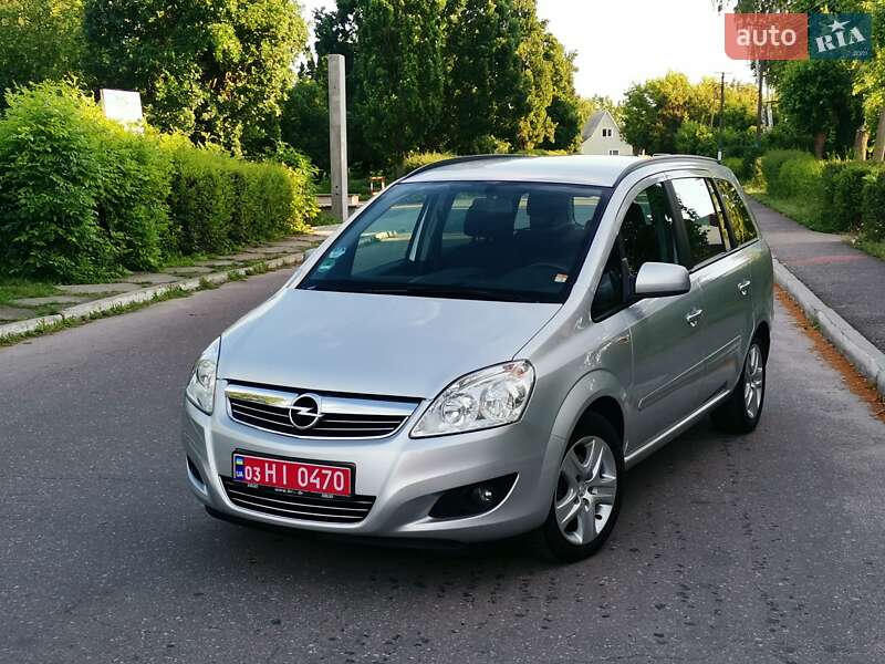Opel Zafira 2010