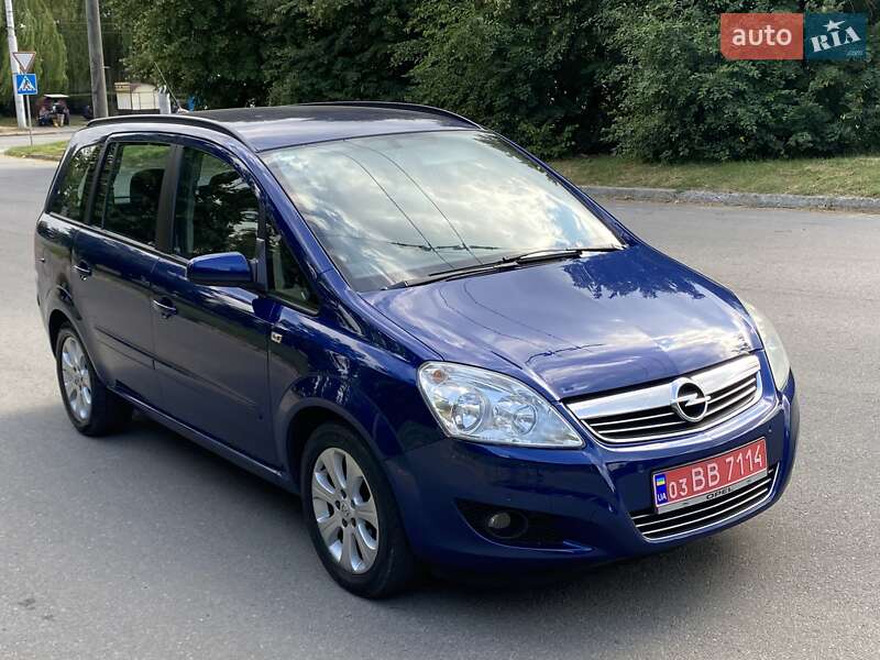 Минивэн Opel Zafira 2008 в Полтаве
