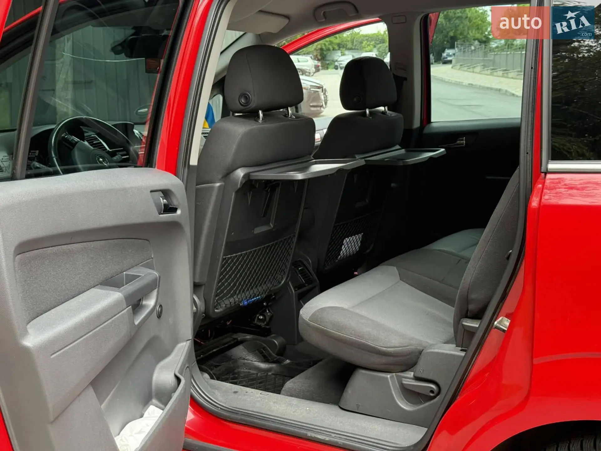 2010 Opel Zafira - мініатюра 10