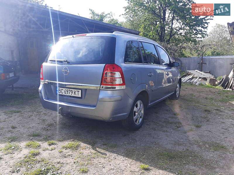 Мінівен Opel Zafira 2008 в Львові