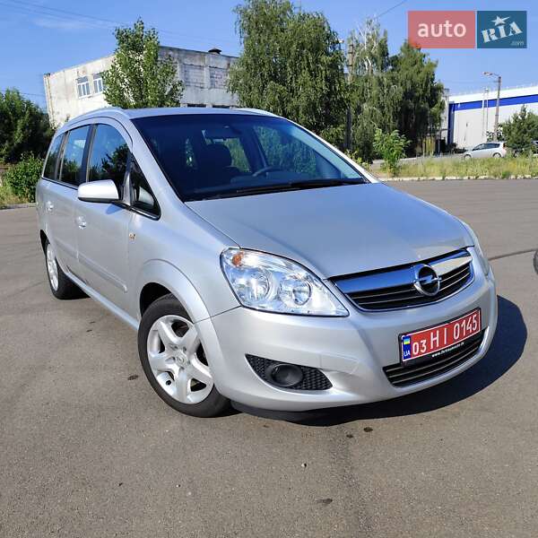 Opel Zafira 2008