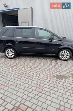Мінівен Opel Zafira 2011 в Сарнах