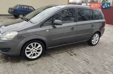 Минивэн Opel Zafira 2009 в 