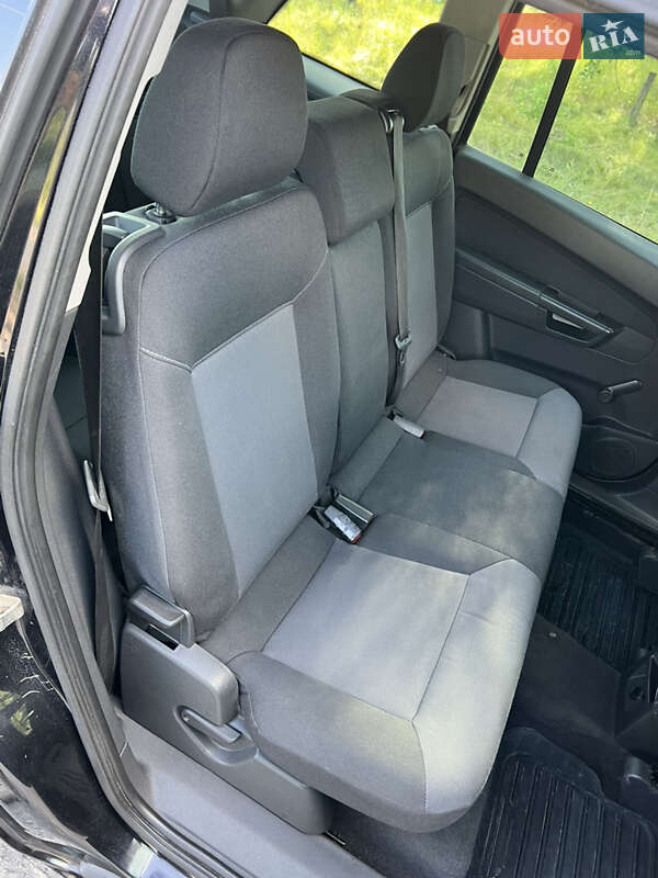 Минивэн Opel Zafira 2008 в Ахтырке фото 27 Минивэн Opel Zafira 2008 в Ахтырке