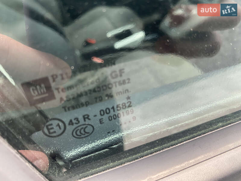 Минивэн Opel Zafira 2009 в Луцке