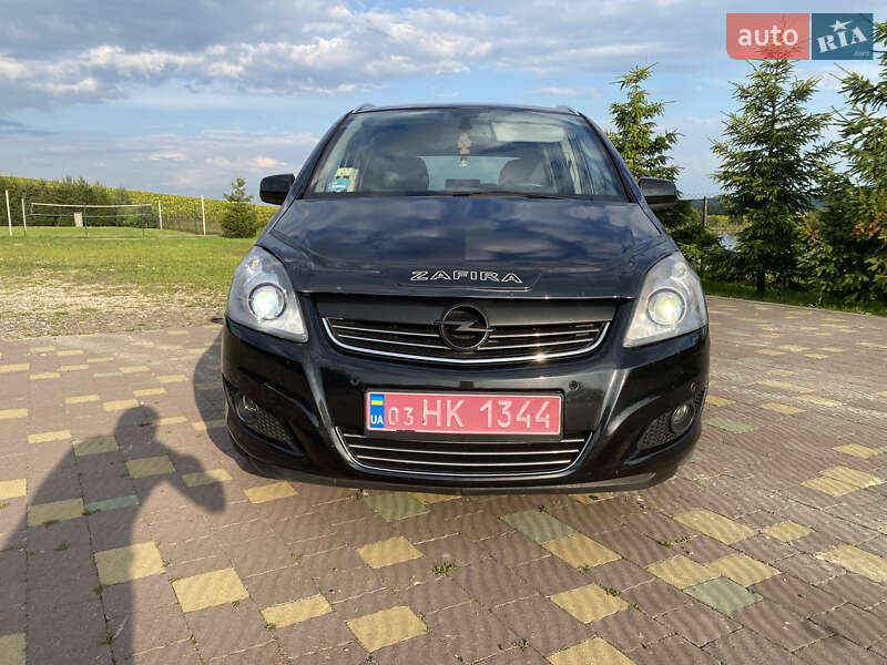 Минивэн Opel Zafira 2012 в Львове