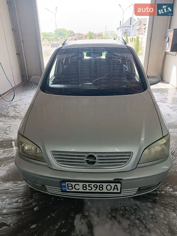 Opel Zafira 2001