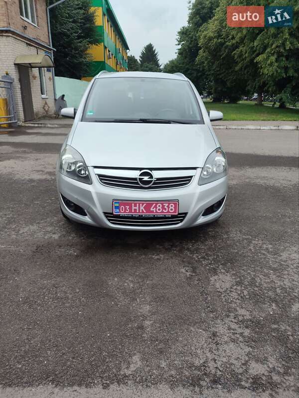 Opel Zafira 2008