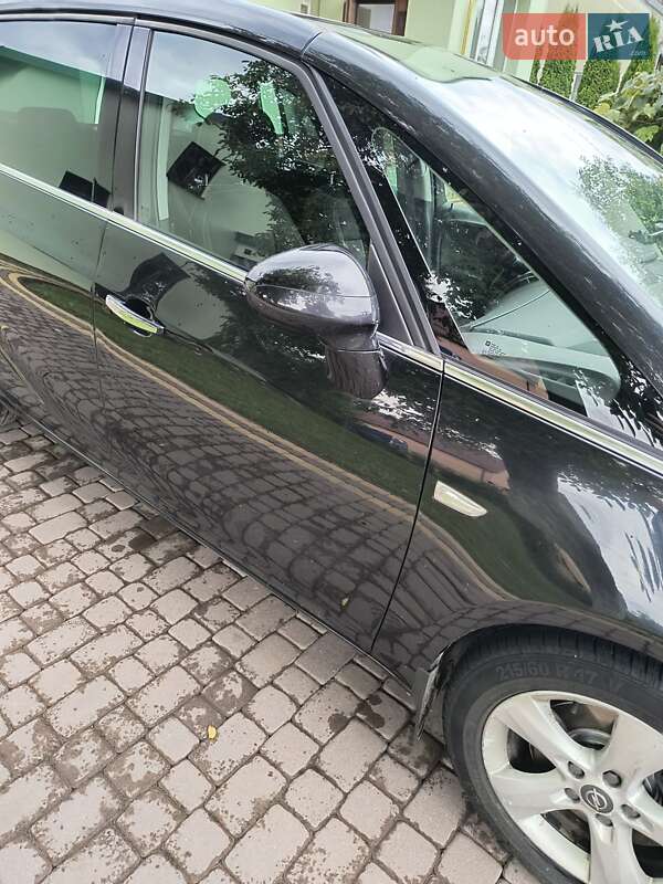 Мінівен Opel Zafira 2012 в Львові фото 49 Мінівен Opel Zafira 2012 в Львові