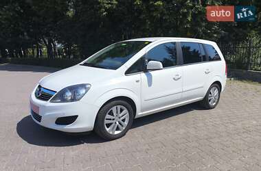 Минивэн Opel Zafira 2011 в Миргороде