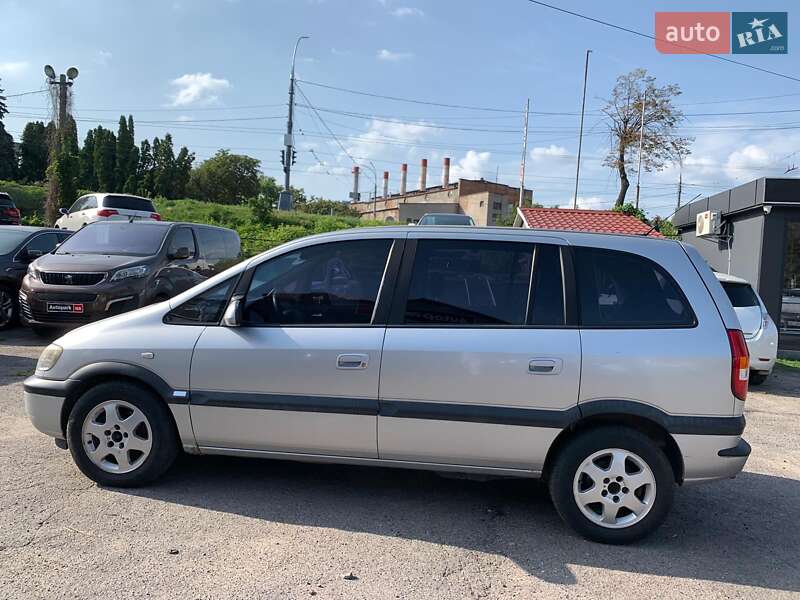Минивэн Opel Zafira 2004 в Виннице