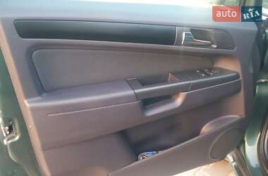 Минивэн Opel Zafira 2010 в 
