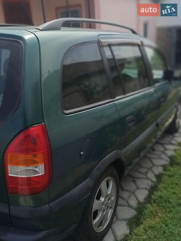 Минивэн Opel Zafira 2000 в Кропивницком