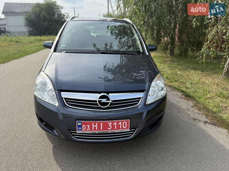 Мінівен Opel Zafira 2008 в Борисполі
