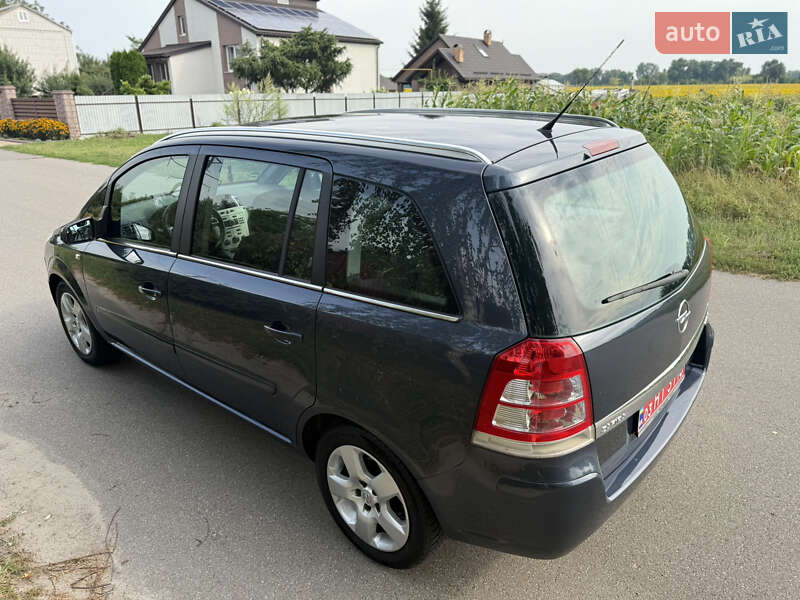 Opel Zafira 2008