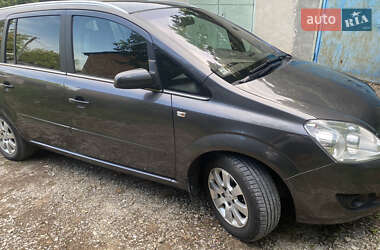 Минивэн Opel Zafira 2009 в Гусятине