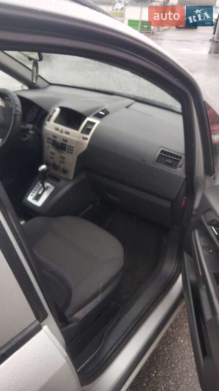 Opel Zafira 2009