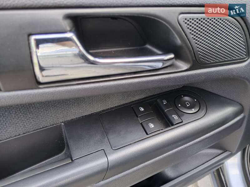 Минивэн Opel Zafira 2006 в Дрогобыче фото 17 Минивэн Opel Zafira 2006 в Дрогобыче