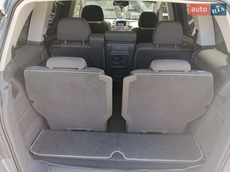 Минивэн Opel Zafira 2006 в Дрогобыче фото 28 Минивэн Opel Zafira 2006 в Дрогобыче