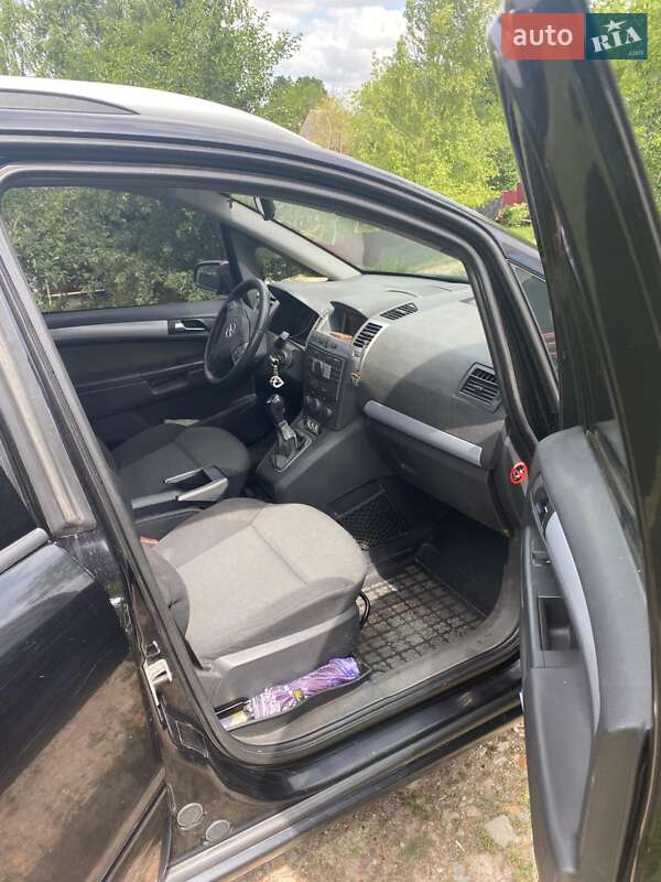 Минивэн Opel Zafira 2007 в Хмельницком фото 5 Минивэн Opel Zafira 2007 в Хмельницком