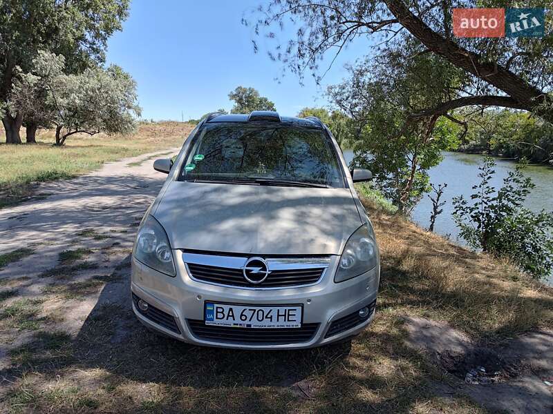 Opel Zafira 2005