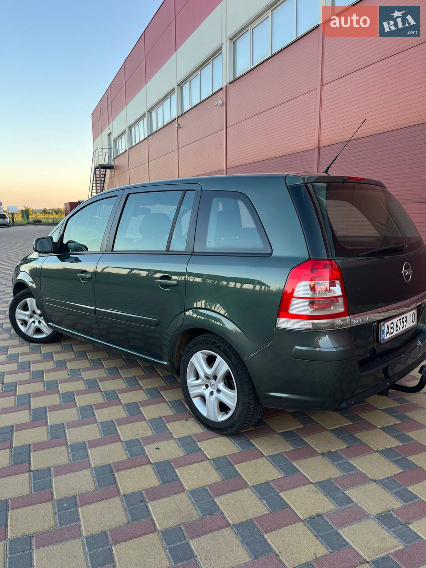 2010 Opel Zafira - мініатюра 4