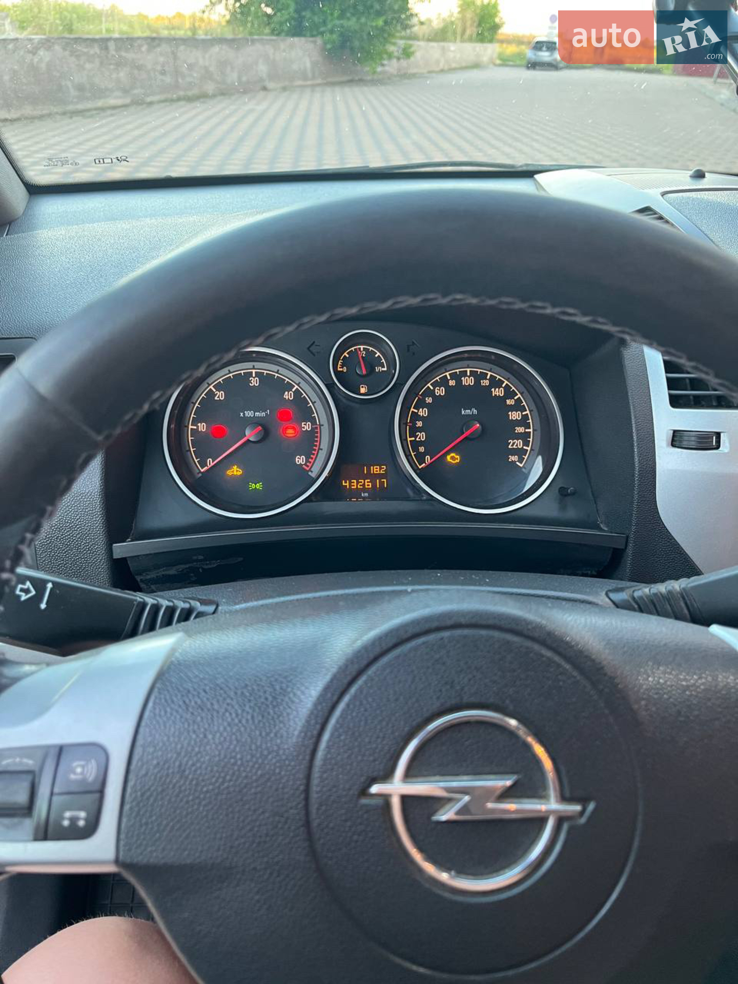 2010 Opel Zafira - мініатюра 12