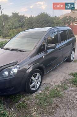 Мінівен Opel Zafira 2013 в Дніпрі
