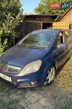 Мінівен Opel Zafira 2006 в Черкасах