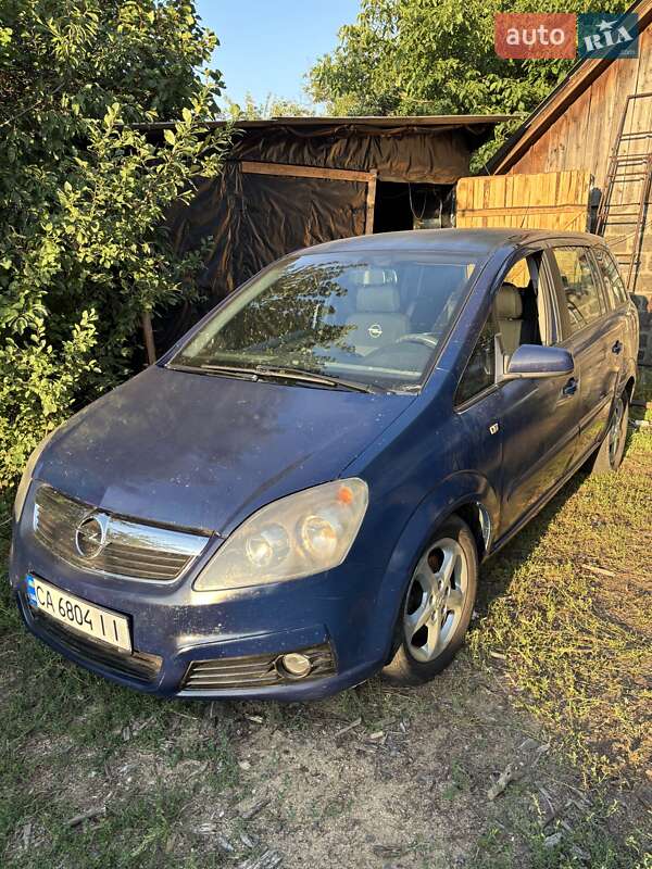Мінівен Opel Zafira 2006 в Черкасах