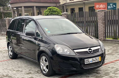 Мінівен Opel Zafira 2010 в Старокостянтинові