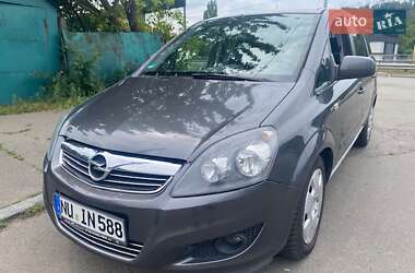 Мінівен Opel Zafira 2011 в Києві
