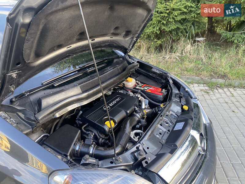 Микровэн Opel Zafira 2012 в Львове фото 25 Микровэн Opel Zafira 2012 в Львове