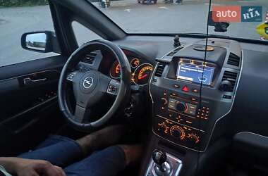 Мінівен Opel Zafira 2006 в Чернігові