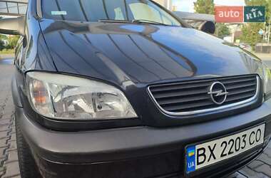 Минивэн Opel Zafira 1999 в Хмельницком
