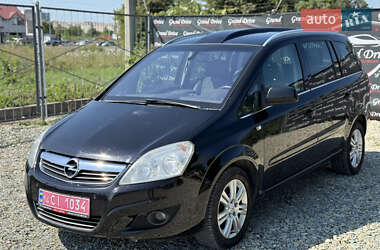Мінівен Opel Zafira 2010 в Кам'янець-Подільському